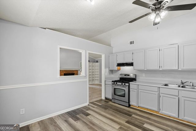 991 Brandon Hill Way, Jonesboro, GA 30238