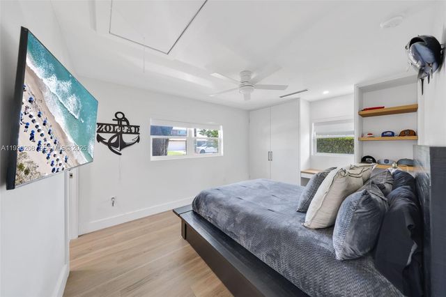 2448 SE 9th St, Pompano Beach, FL 33062