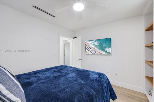 2448 SE 9th St, Pompano Beach, FL 33062