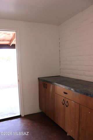 6711 E Nicaragua Drive, Tucson, AZ 85730