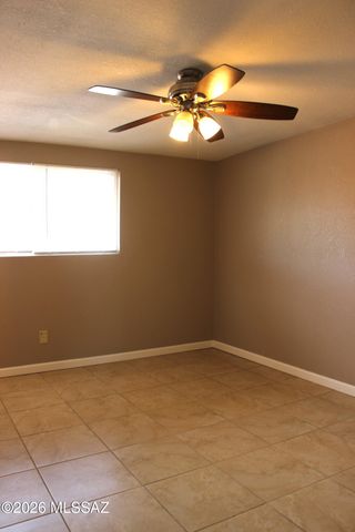 6711 E Nicaragua Drive, Tucson, AZ 85730