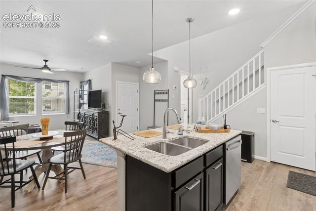 16376 Rustlers Range Point, Monument, CO 80132