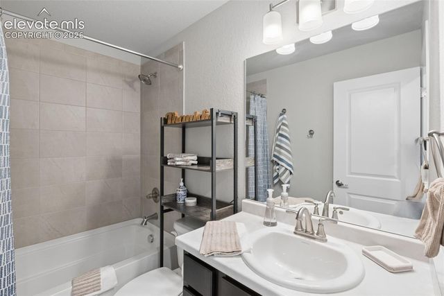 16376 Rustlers Range Point, Monument, CO 80132