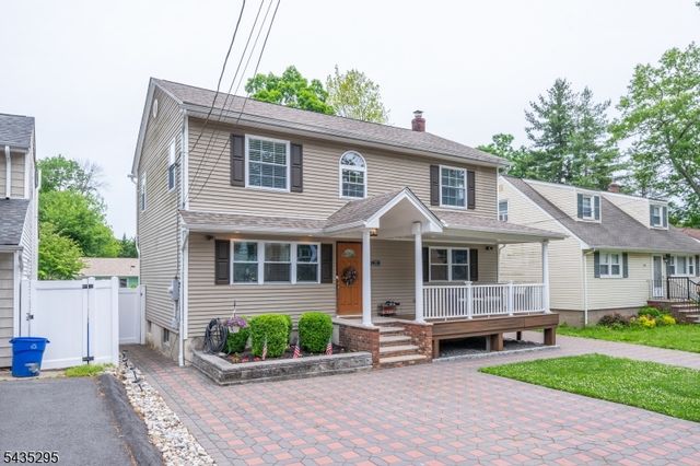 136 Redwood Ave, Wayne Twp., NJ 07470