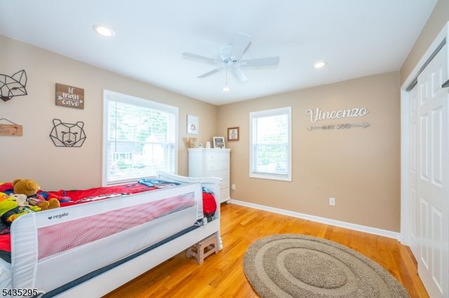 136 Redwood Ave, Wayne Twp., NJ 07470