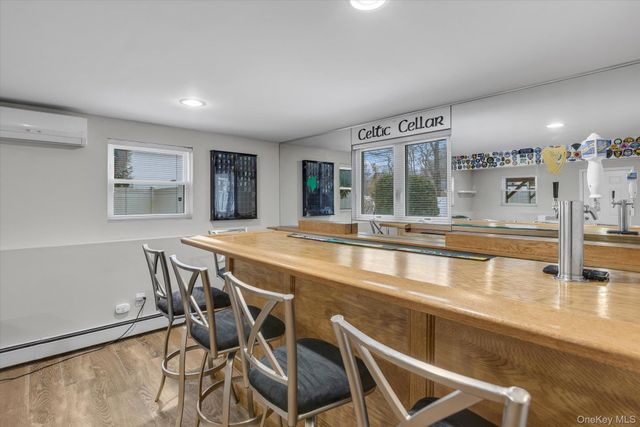 11 17th Avenue, Ronkonkoma, NY 11779