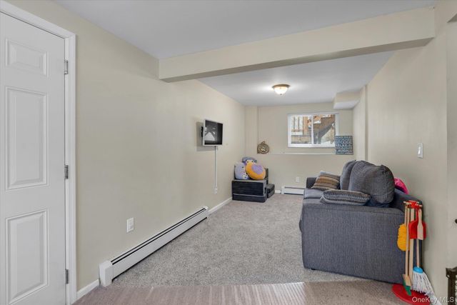 11 17th Avenue, Ronkonkoma, NY 11779