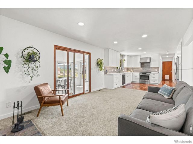 2012 Charro Avenue, Longmont, CO 80504