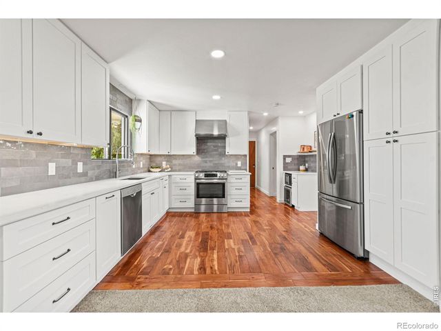 2012 Charro Avenue, Longmont, CO 80504