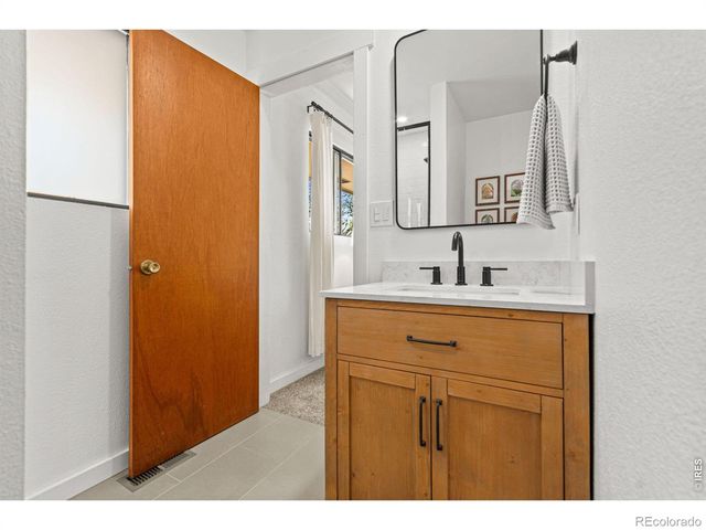2012 Charro Avenue, Longmont, CO 80504