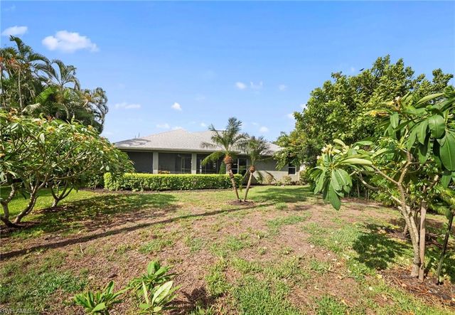 22777 FOUNTAIN LAKES BLVD, Estero, FL 33928