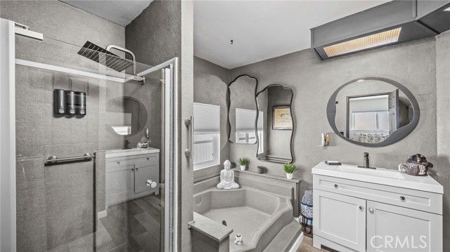 23301 Ridge Route Drive 95, Laguna Hills, CA 92653