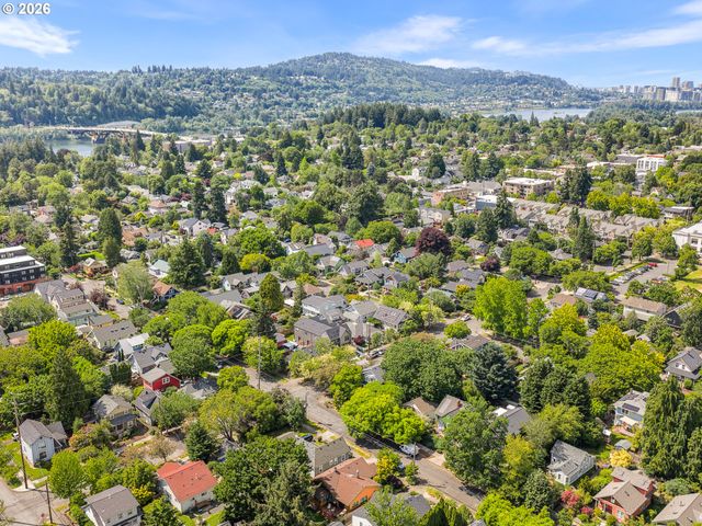 8659 Se 15th Ave, Portland, OR 97202