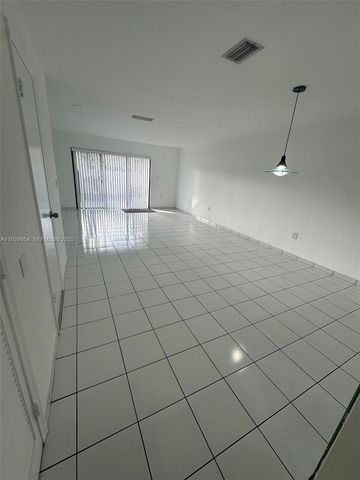 6346 SW 136th Ct 107-H, Miami, FL 33183