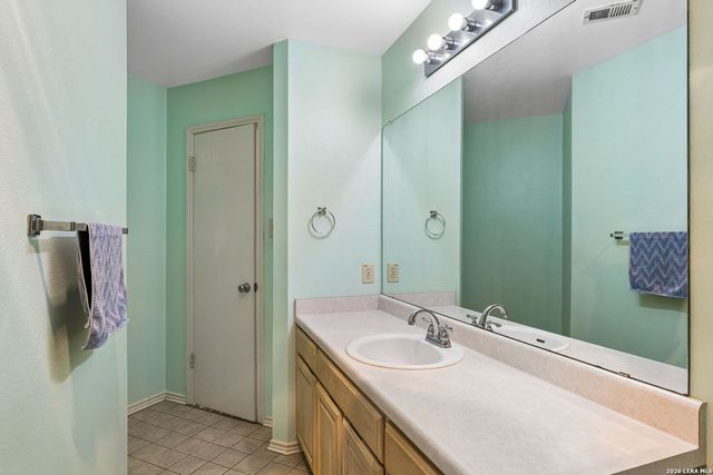 3130 Stoney Grv, San Antonio, TX 78247