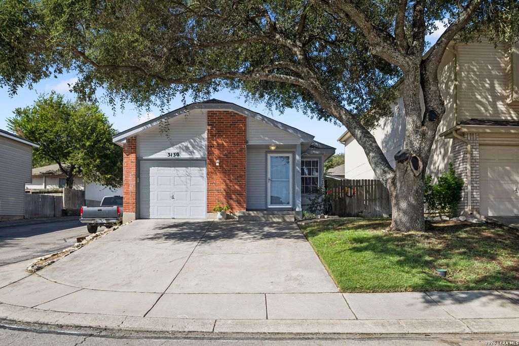 3130 Stoney Grv, San Antonio, TX 78247