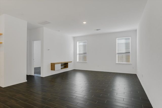 661 Pickrell LOOP, Liberty Hill, TX 78642