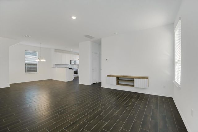 661 Pickrell LOOP, Liberty Hill, TX 78642