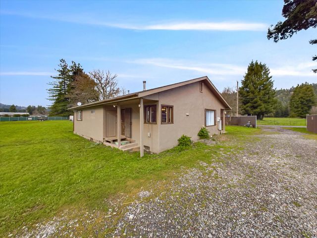 926 Holmes Flat Road, Redcrest, CA 95569