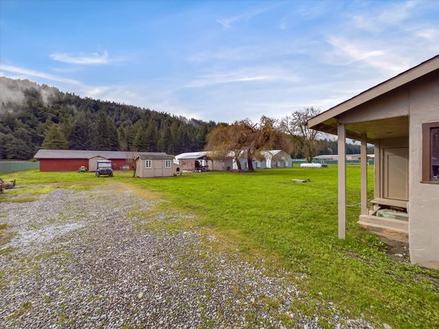 926 Holmes Flat Road, Redcrest, CA 95569