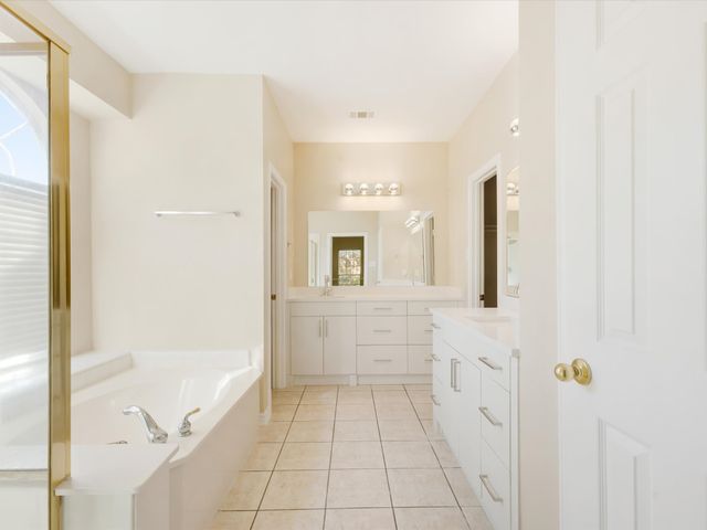 1622 Stratford Drive, Mansfield, TX 76063