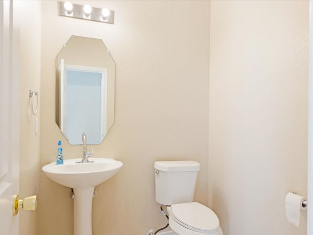 1622 Stratford Drive, Mansfield, TX 76063