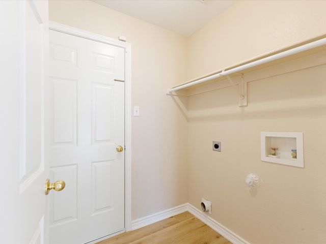 1622 Stratford Drive, Mansfield, TX 76063