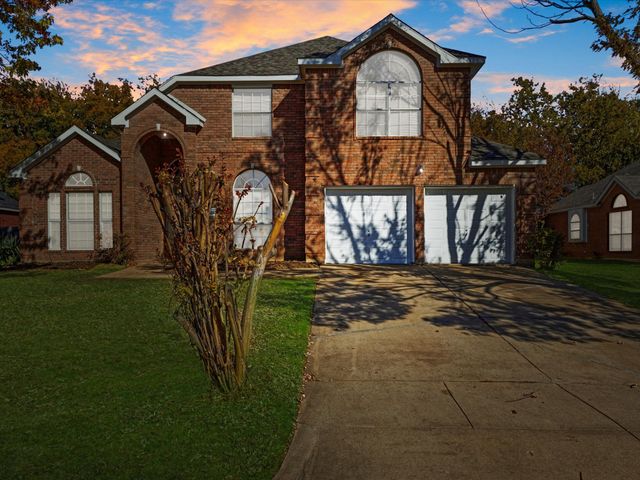 1622 Stratford Drive, Mansfield, TX 76063