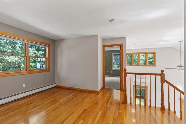 277 Willard St, Leominster, MA 01453