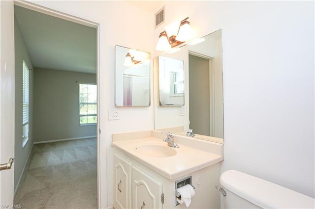 221 Cypress WAY E 201, Naples, FL 34110