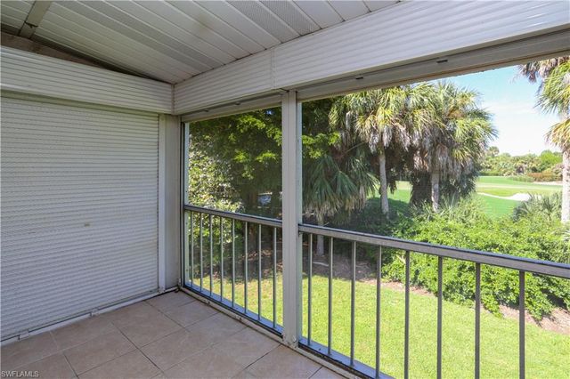 221 Cypress WAY E 201, Naples, FL 34110