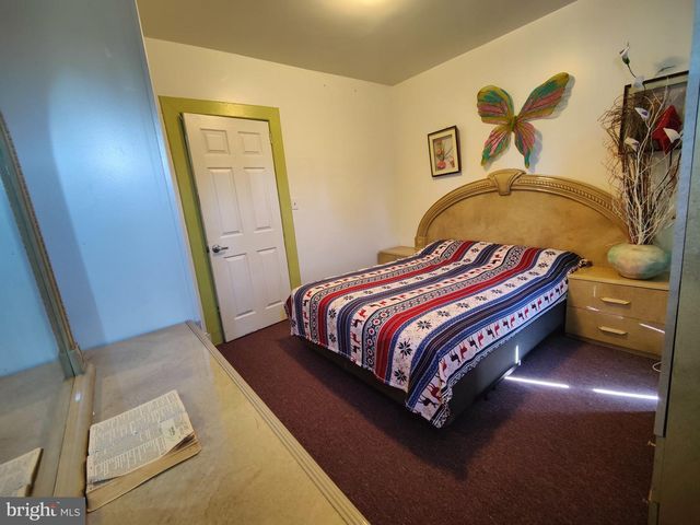 859 N 32ND ST, Camden, NJ 08105