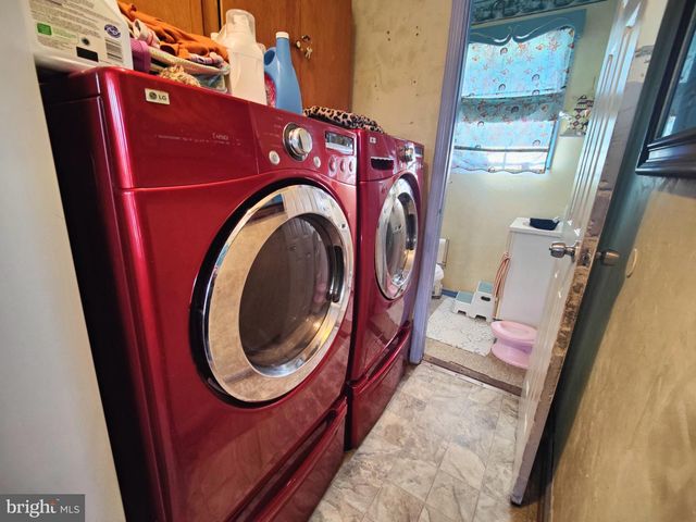 859 N 32ND ST, Camden, NJ 08105