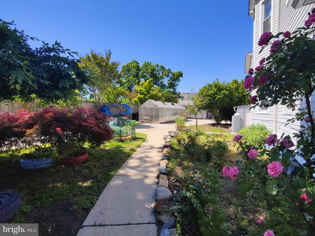 859 N 32ND ST, Camden, NJ 08105