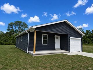 515 College Avenue, Mitchell, IN 47446
