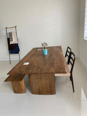 4745 NW 84th Ct 14, Doral, FL 33166