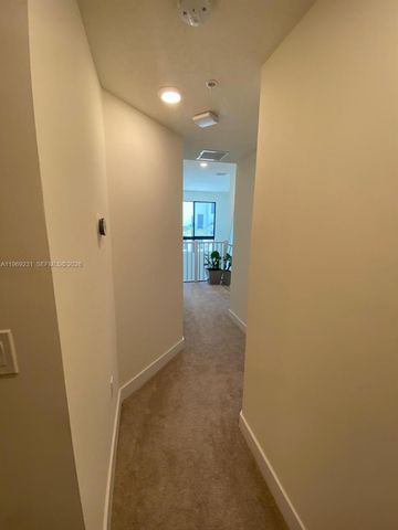 4745 NW 84th Ct 14, Doral, FL 33166