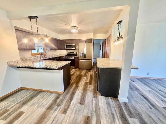 4380 N 143rd STREET, Brookfield, WI 53005