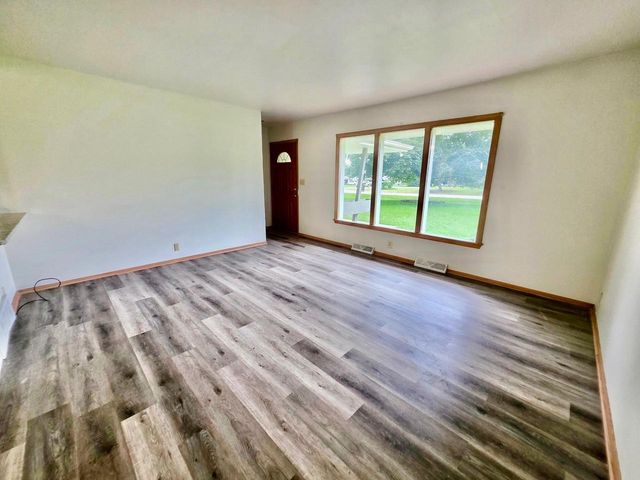4380 N 143rd STREET, Brookfield, WI 53005