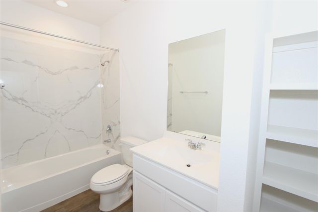 2909 Bur Landing Lane, Richmond, TX 77469