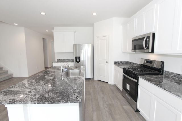 2909 Bur Landing Lane, Richmond, TX 77469