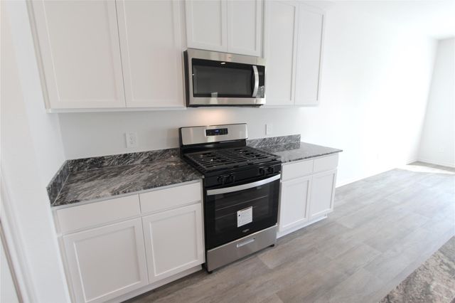 2909 Bur Landing Lane, Richmond, TX 77469