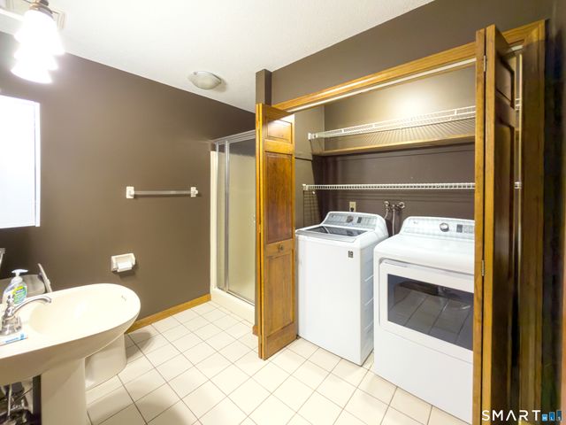 804 Sand Stone Drive 804, South Windsor, CT 06074