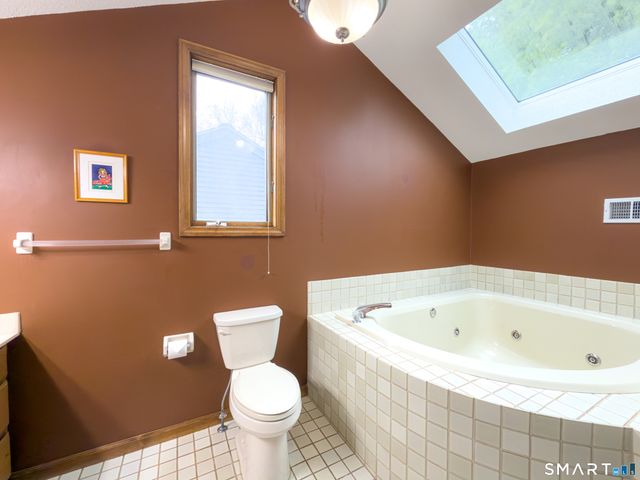 804 Sand Stone Drive 804, South Windsor, CT 06074