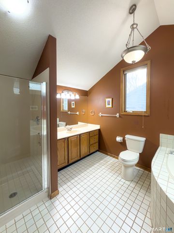 804 Sand Stone Drive 804, South Windsor, CT 06074