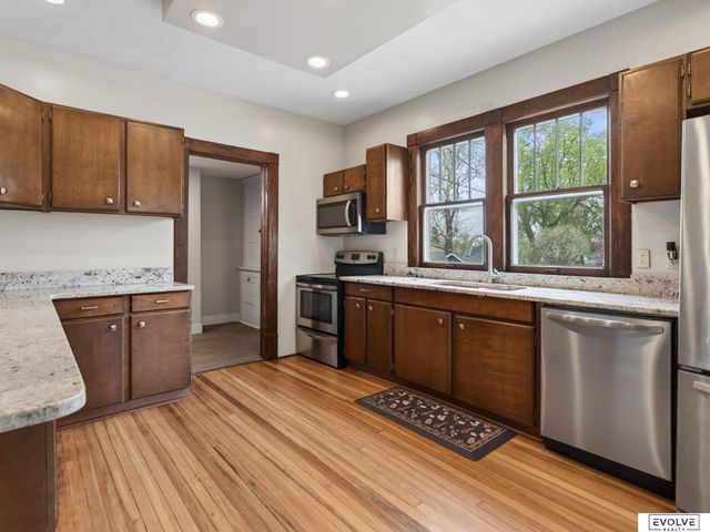 310 4th Street, Yutan, NE 68073