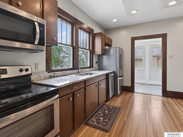 310 4th Street, Yutan, NE 68073