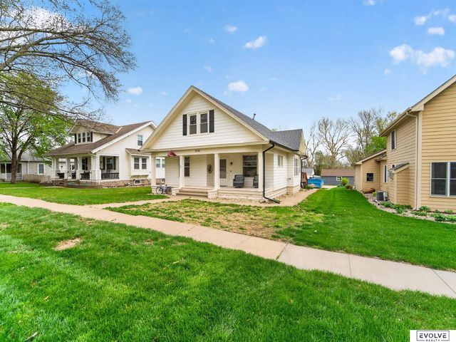310 4th Street, Yutan, NE 68073