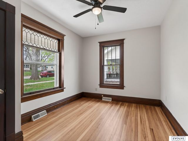 310 4th Street, Yutan, NE 68073