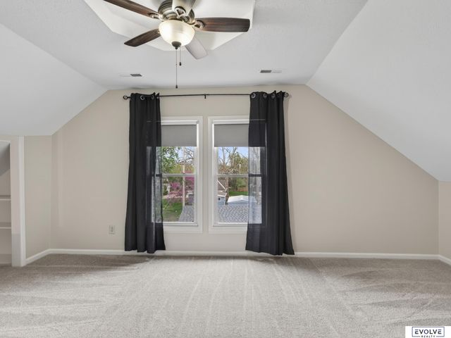 310 4th Street, Yutan, NE 68073